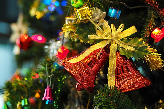 Unlock Festive Funds: Navigating Christmas Loans for a Stress-Free Holiday Season 