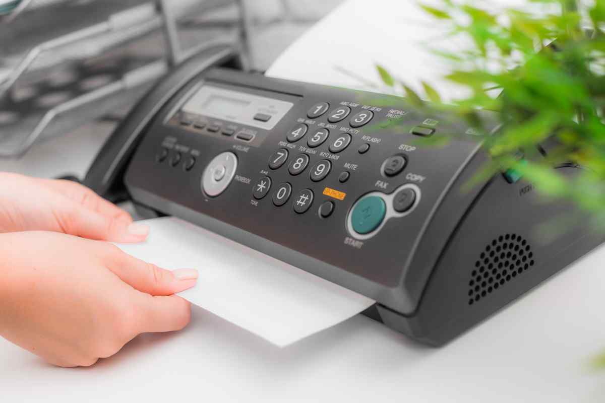 Fax machine receiving a fax.