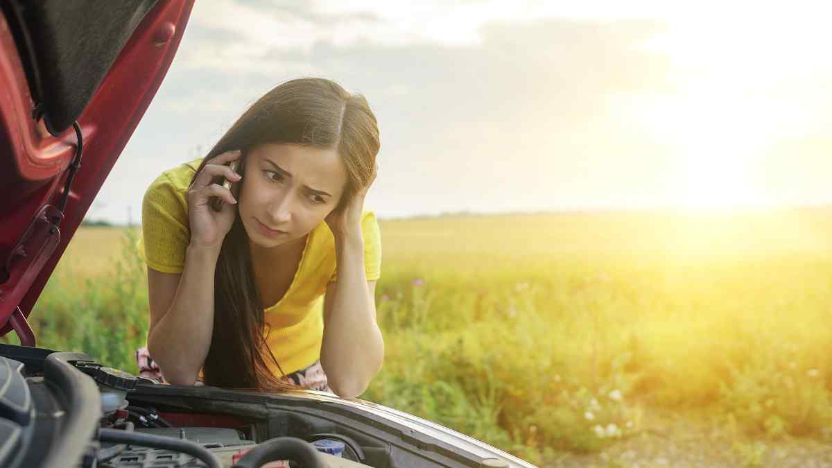 Fund car maintenance and keep driving with a Lyft payday loan.