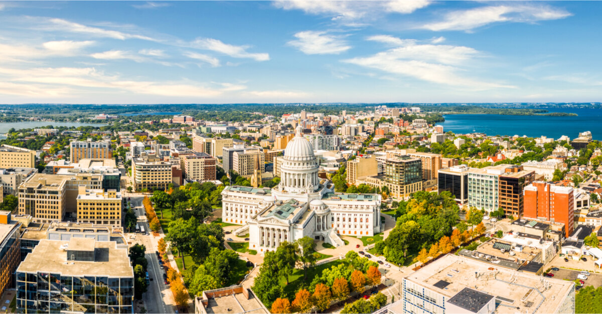 Overhead view of State Capitol building in Wisconsin.