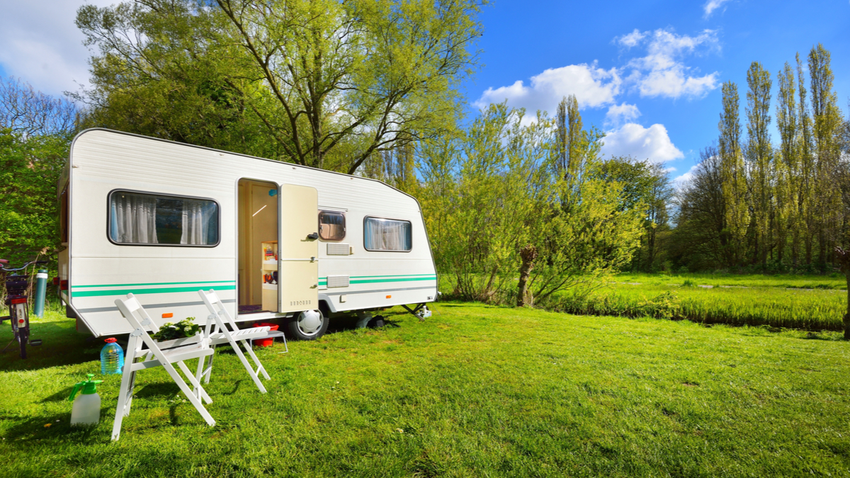 travel trailer title loans near me